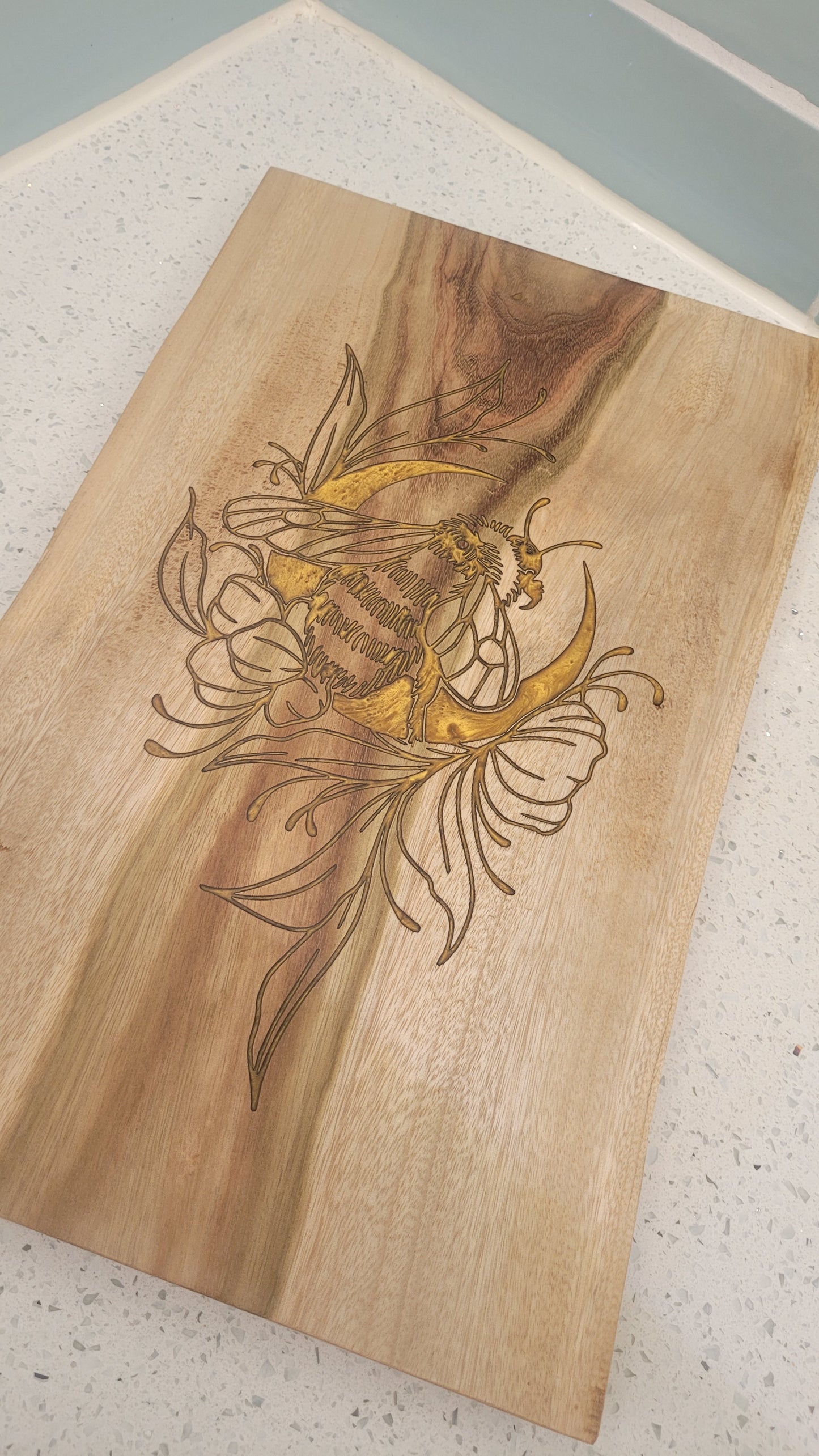 Golden Bee Engraved Camphor Laurel Board