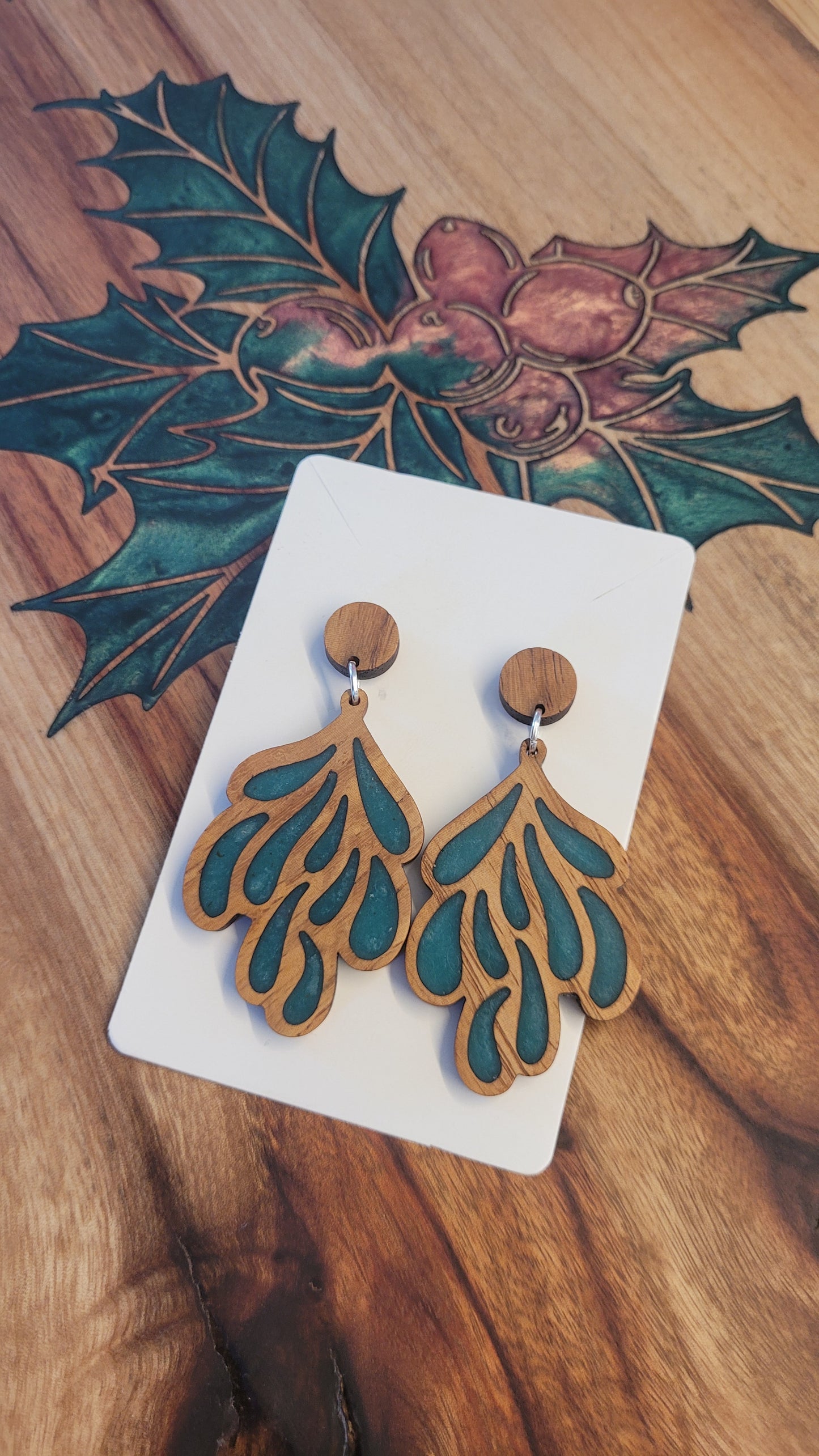 Native Australian Sea Kelp Earrings – Recycled Hardwood & Resin