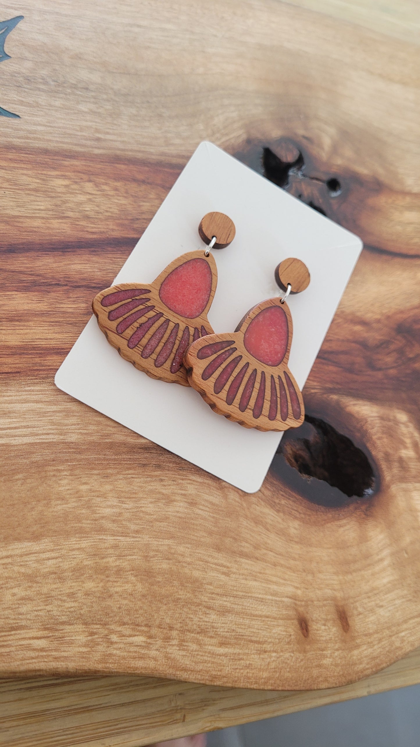 Native Australian Flowering Gum Earrings – Recycled Hardwood & Resin